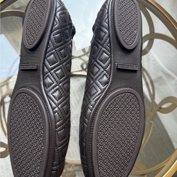 Tory Burch Black Quilted Flats with Gold Logo - Picture 6 of 6